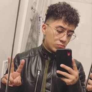 Meet your Posher, Henry